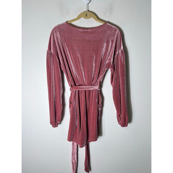 Yoins Pink Deep V Velour Long Sleeve Romper Sz S - Picture 2 of 3